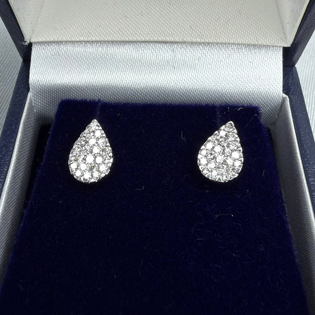 18ct White Gold Diamond Earrings