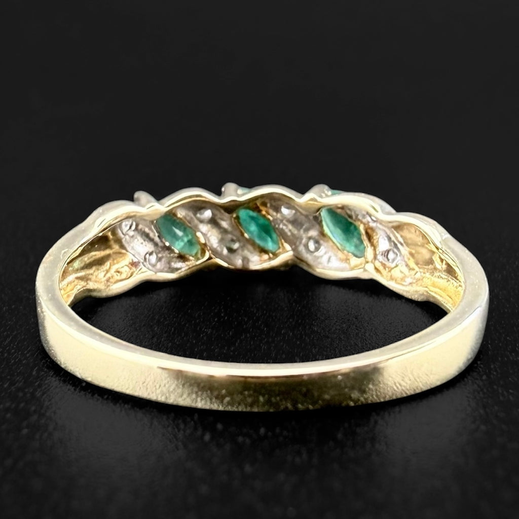 9ct Yellow Gold Emerald & Diamond Ring