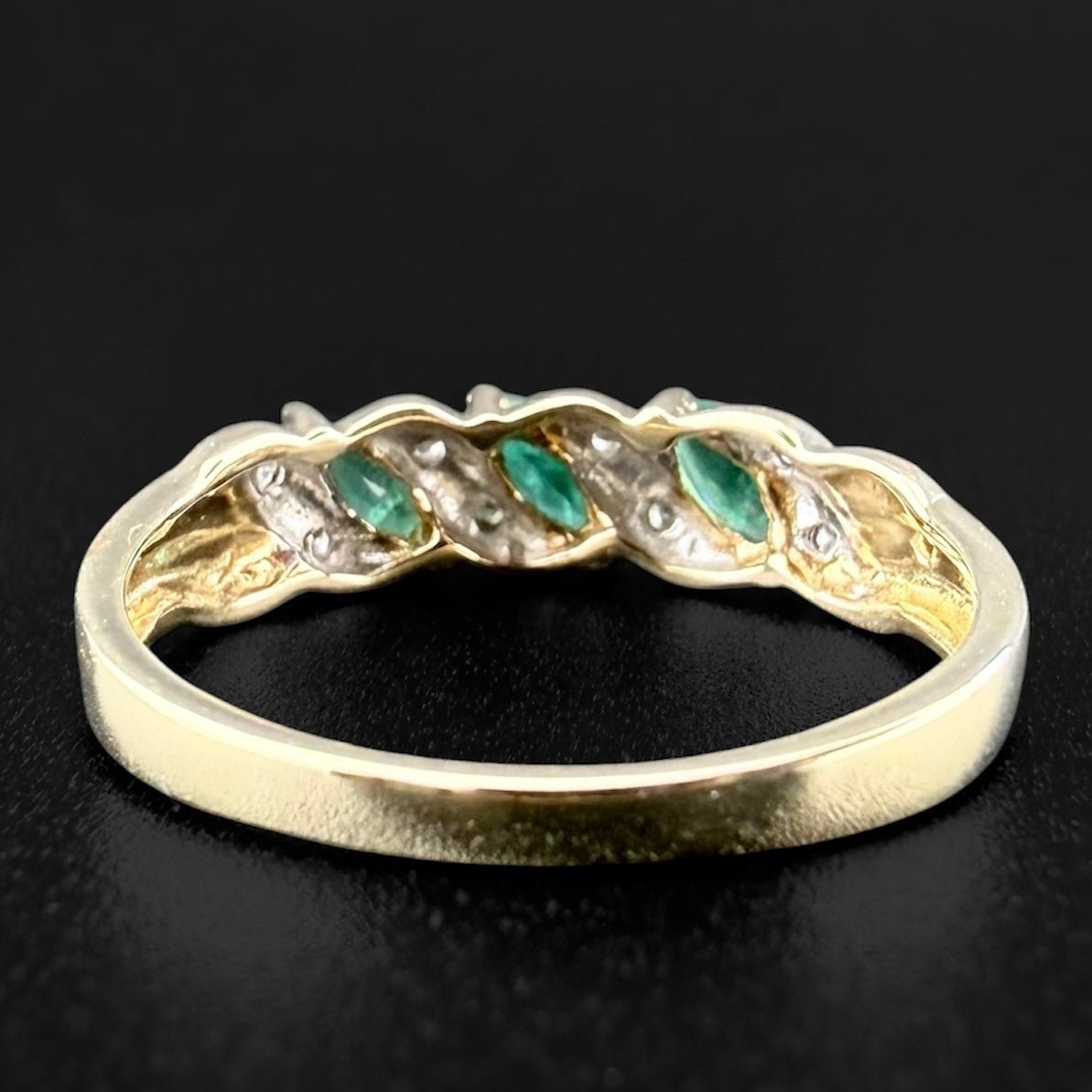 9ct Yellow Gold Emerald & Diamond Ring