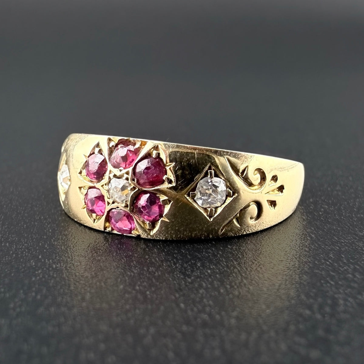 Antique Victorian 18ct Yellow Gold Ruby & Diamond Gypsy Ring – c.1895