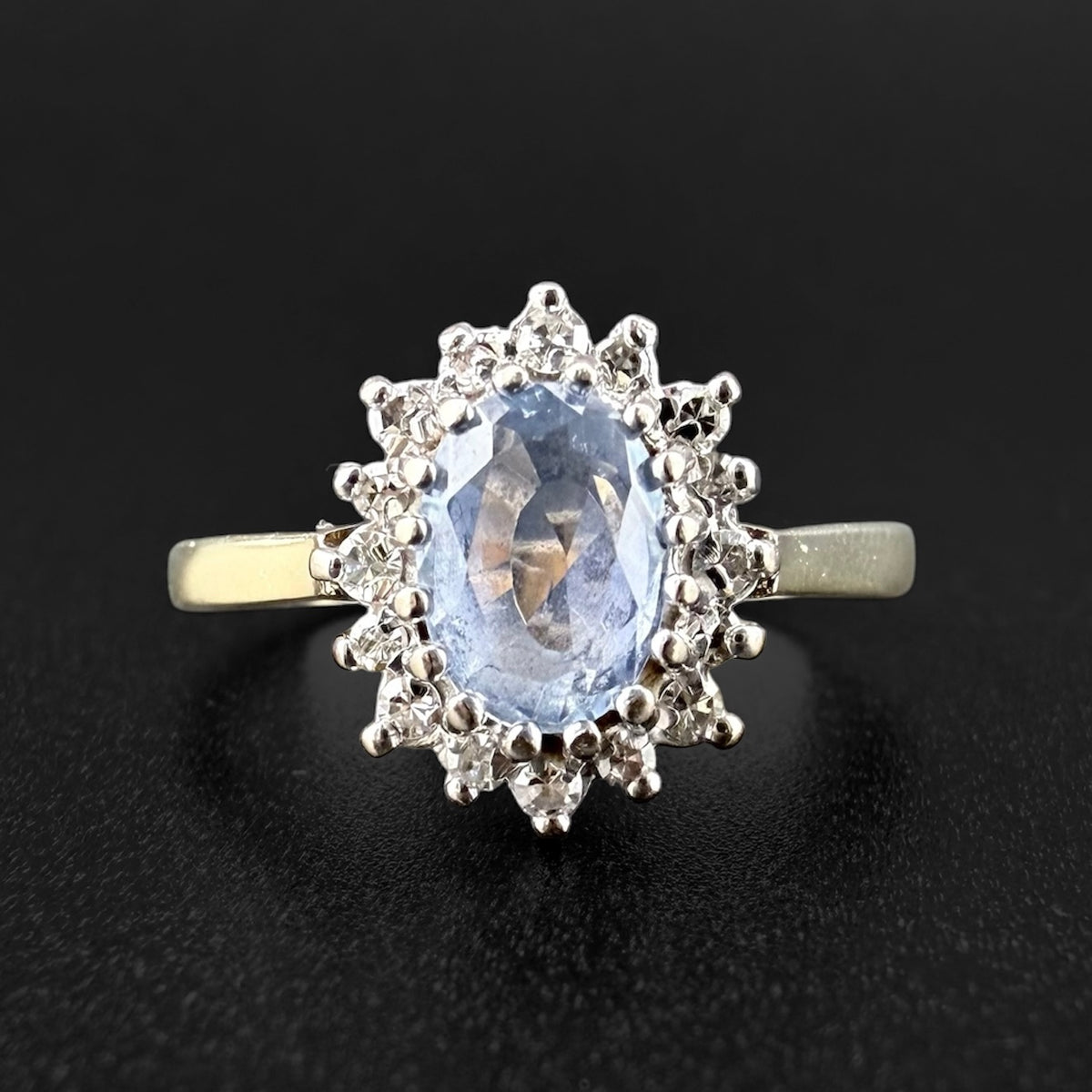 18ct Yellow Gold Sapphire & Diamond Cluster Ring - Size O