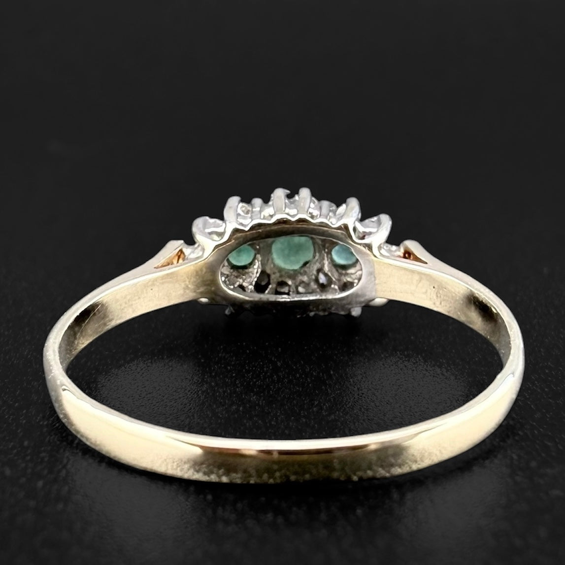 9ct Yellow Gold Emerald & Diamond Cluster Ring – c.1987 - Size P
