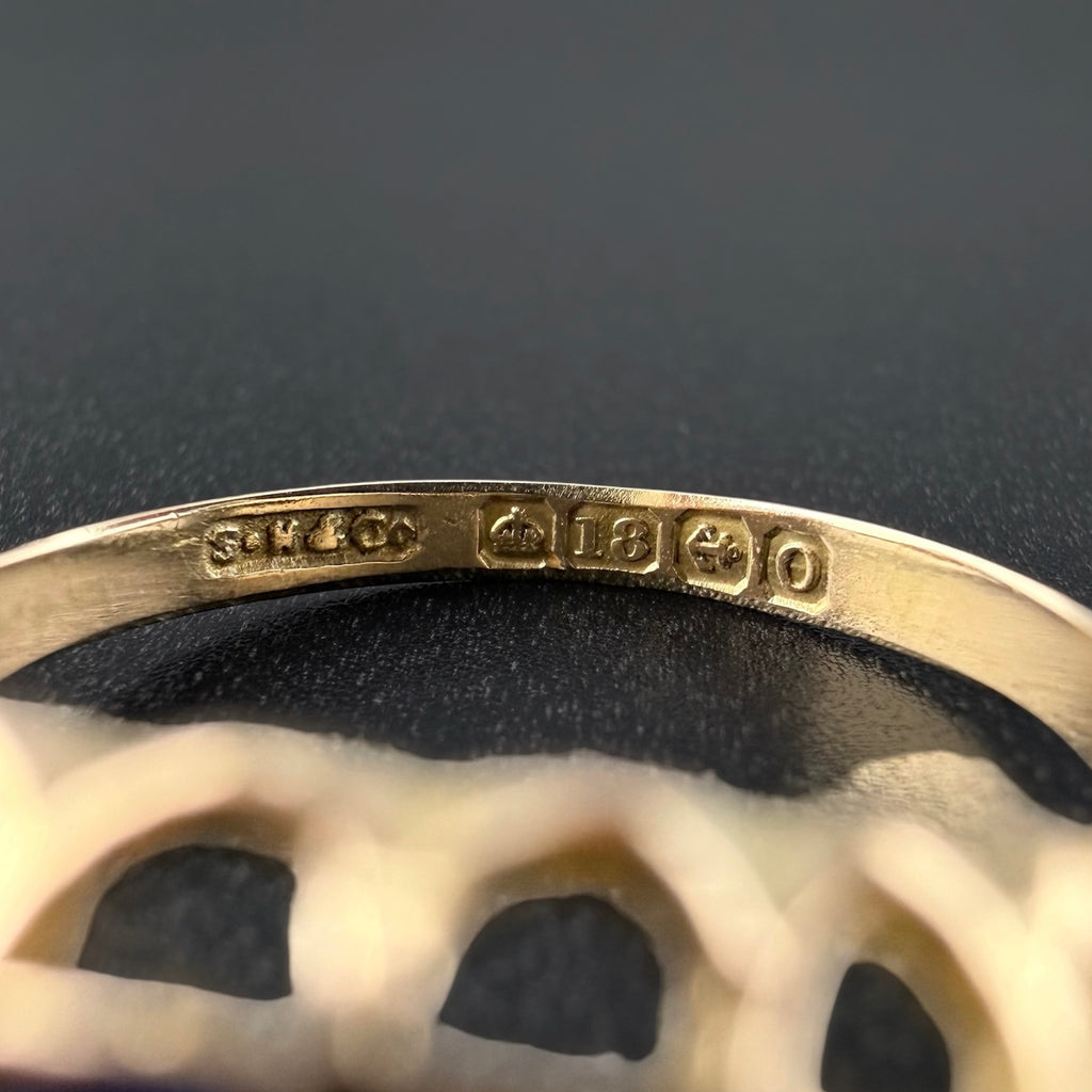 18ct Yellow Gold Antique Sapphire & Diamond Ring c.1863
