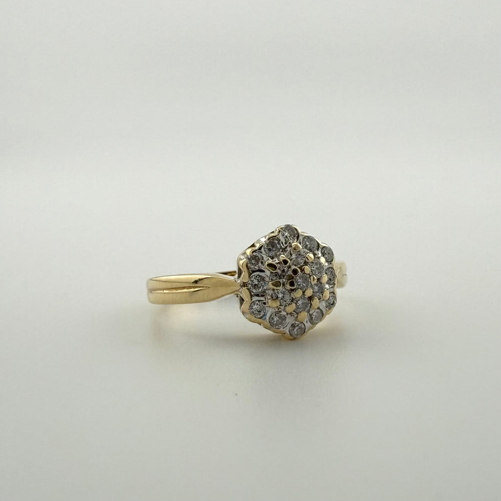 9ct Yellow Gold Diamond Cluster Ring - Size M