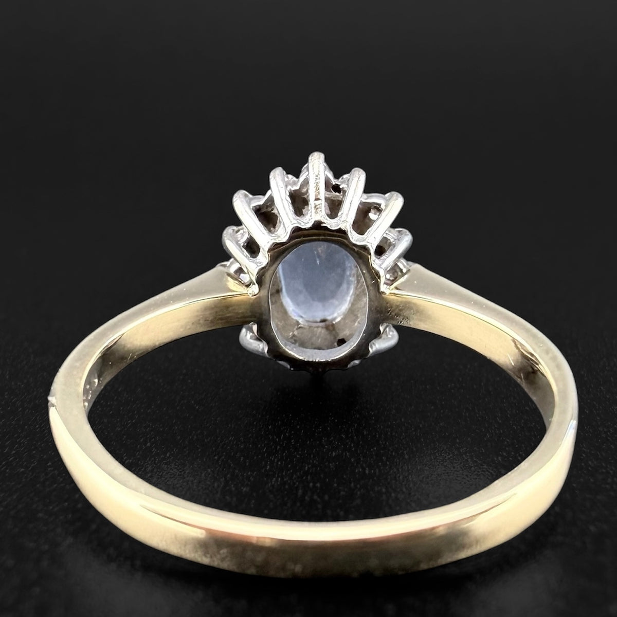 18ct Yellow Gold Sapphire & Diamond Cluster Ring - Size O