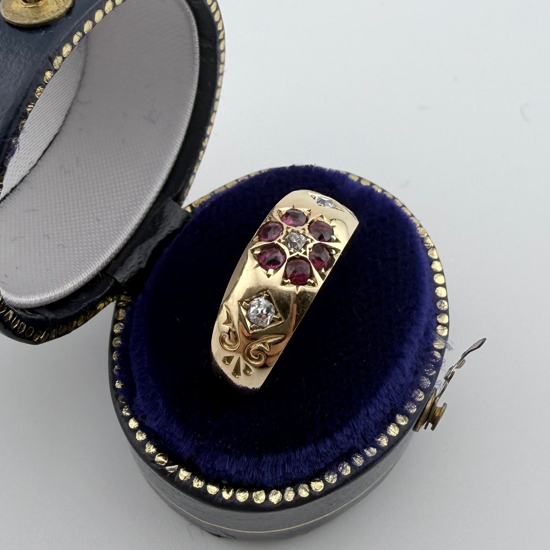 18ct Yellow Gold Antique Ruby & Diamond Ring c.1895