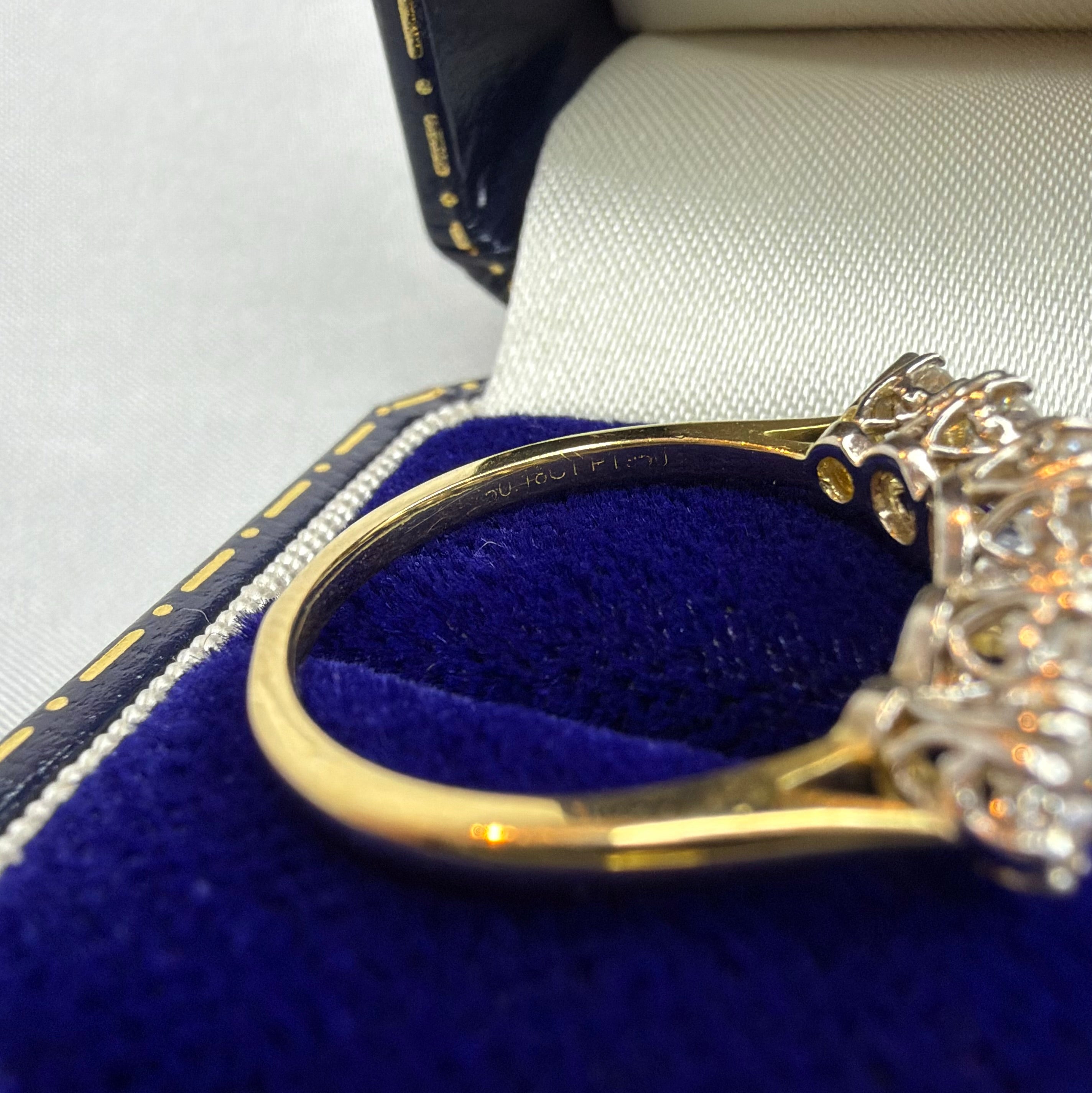 18ct gold 1.3ct Diamond Ring - Size L