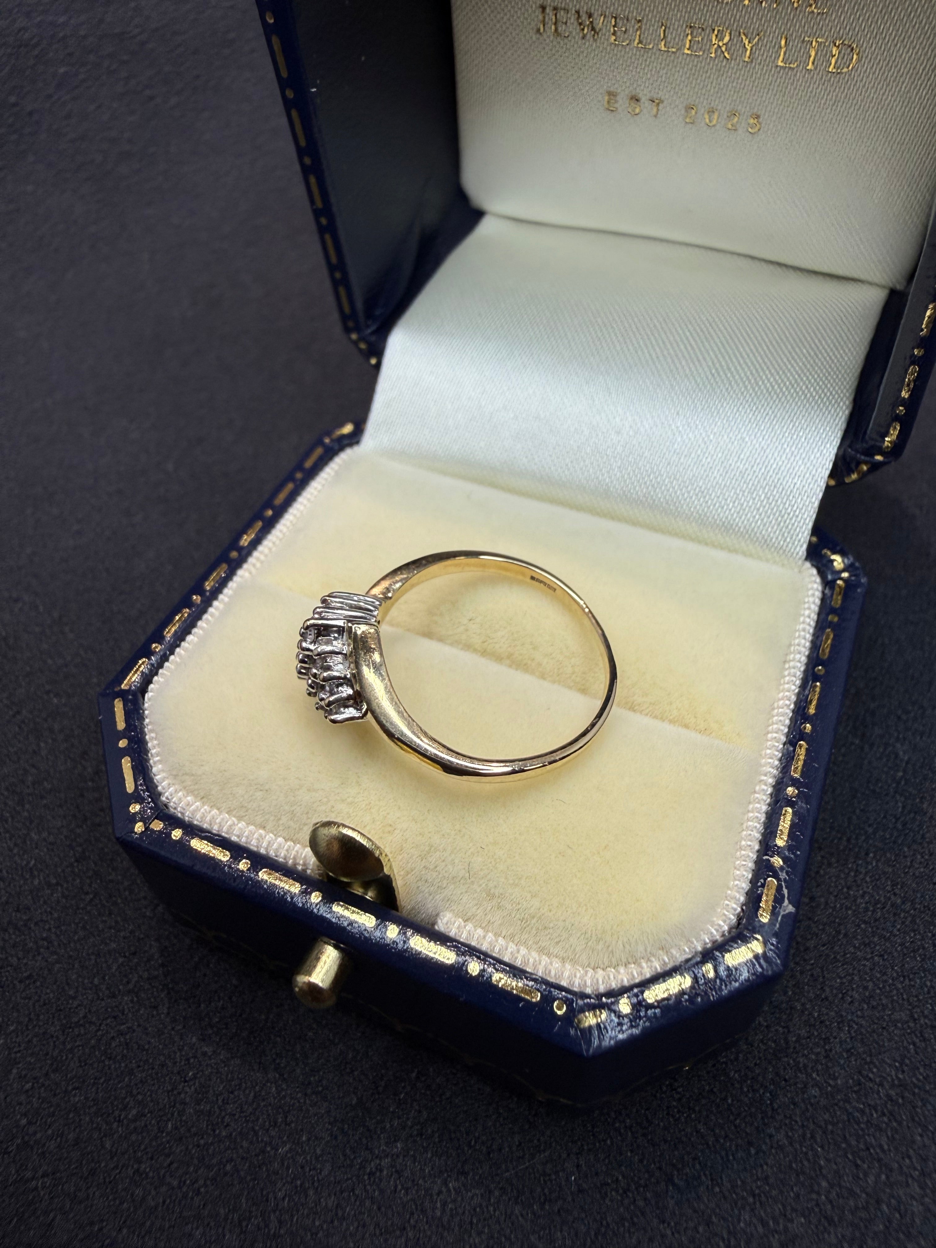 9ct Diamond Ring - Size I 1/2
