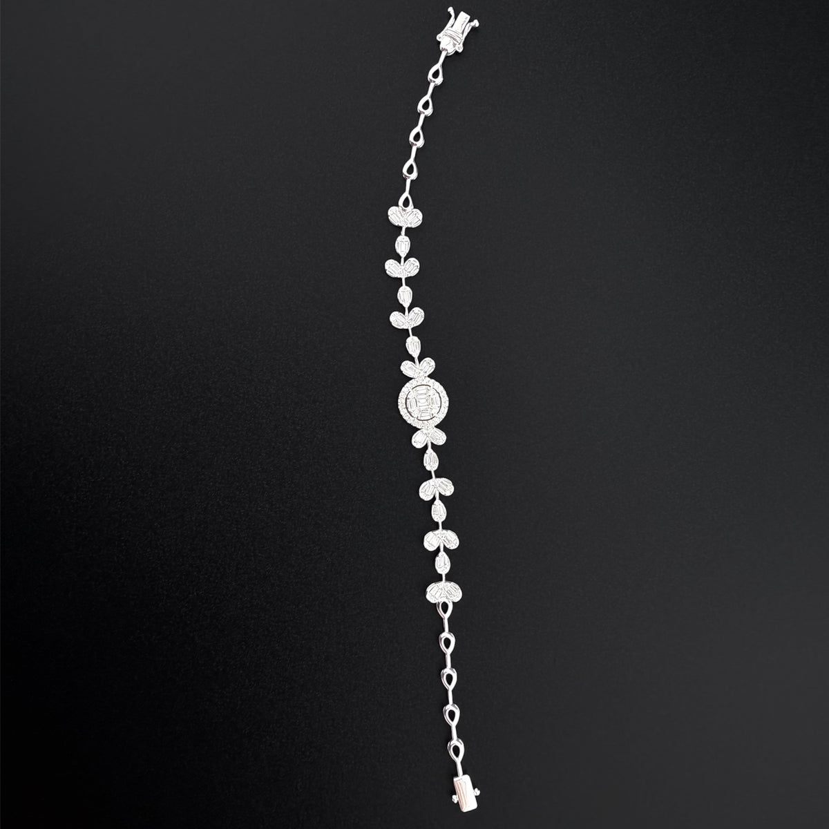 18k White Gold Natural Diamond Cluster Bracelet — 1.20ct
