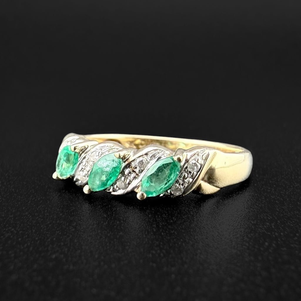 9ct Yellow Gold Emerald & Diamond Ring