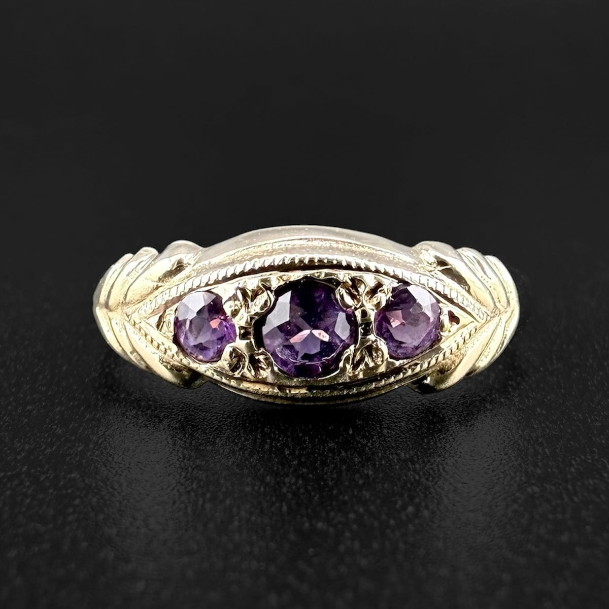 9ct Yellow Gold Amethyst Three-Stone Ring - Size N