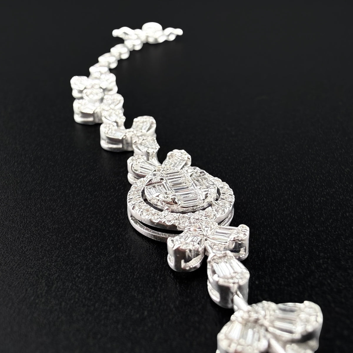 18k White Gold Natural Diamond Cluster Bracelet — 1.20ct