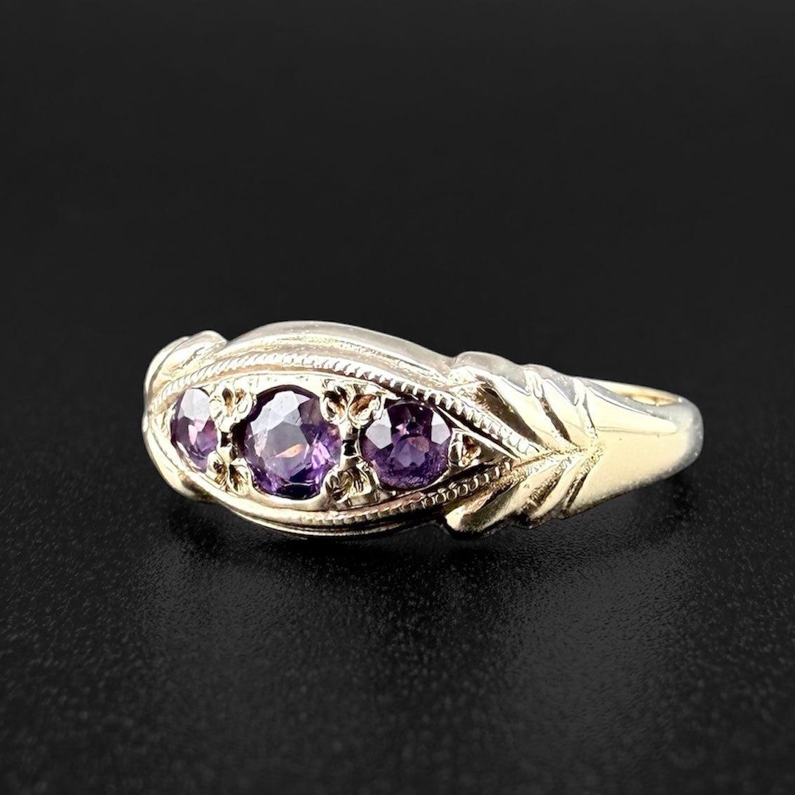 9ct Yellow Gold Amethyst Three-Stone Ring - Size N