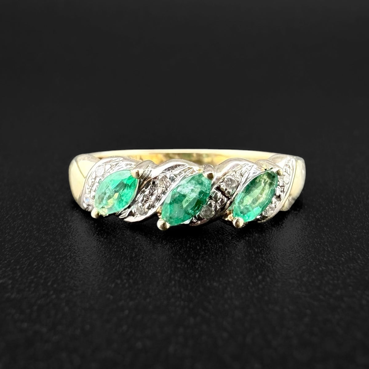 9ct Yellow Gold Emerald & Diamond Ring