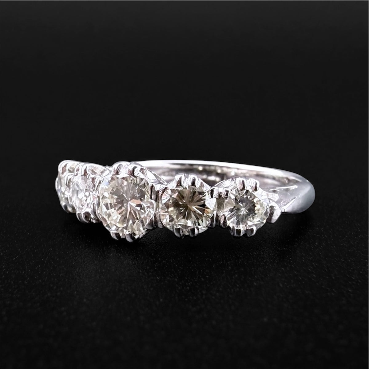 18ct White Gold Five-Stone Diamond Ring | Size M