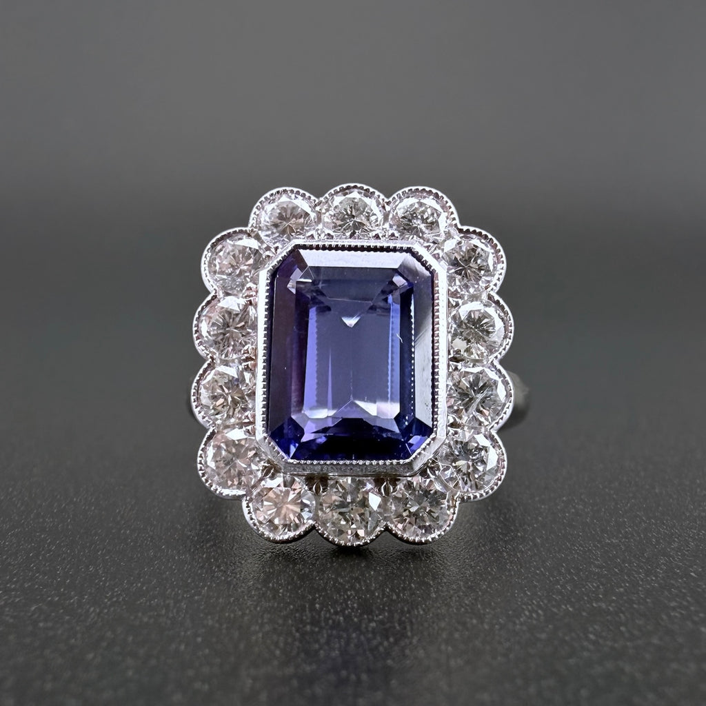 18ct White Gold Natural Tanzanite & Diamond Ring - 3.30ct Tanzanite - Size L 1/2