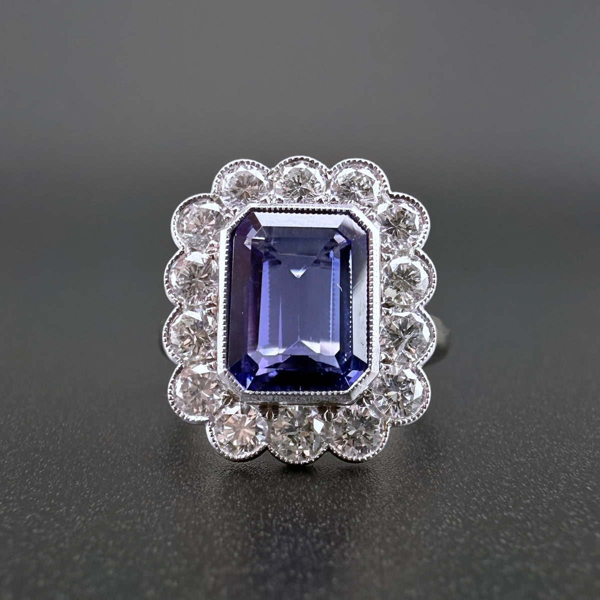 18ct White Gold Natural Tanzanite & Diamond Ring - 3.30ct Tanzanite - Size L 1/2