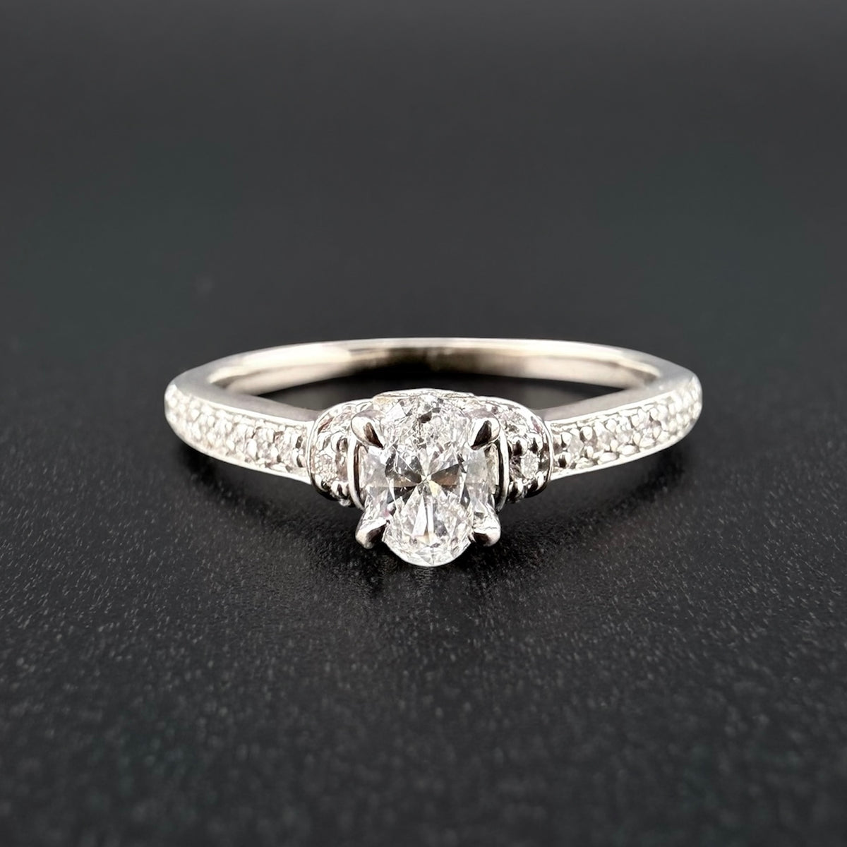 18ct White Gold Natural Diamond Ring - Size M 1/2