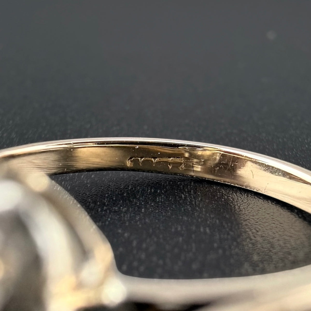 18ct Original Art Deco Daisy Diamond Ring | Size M