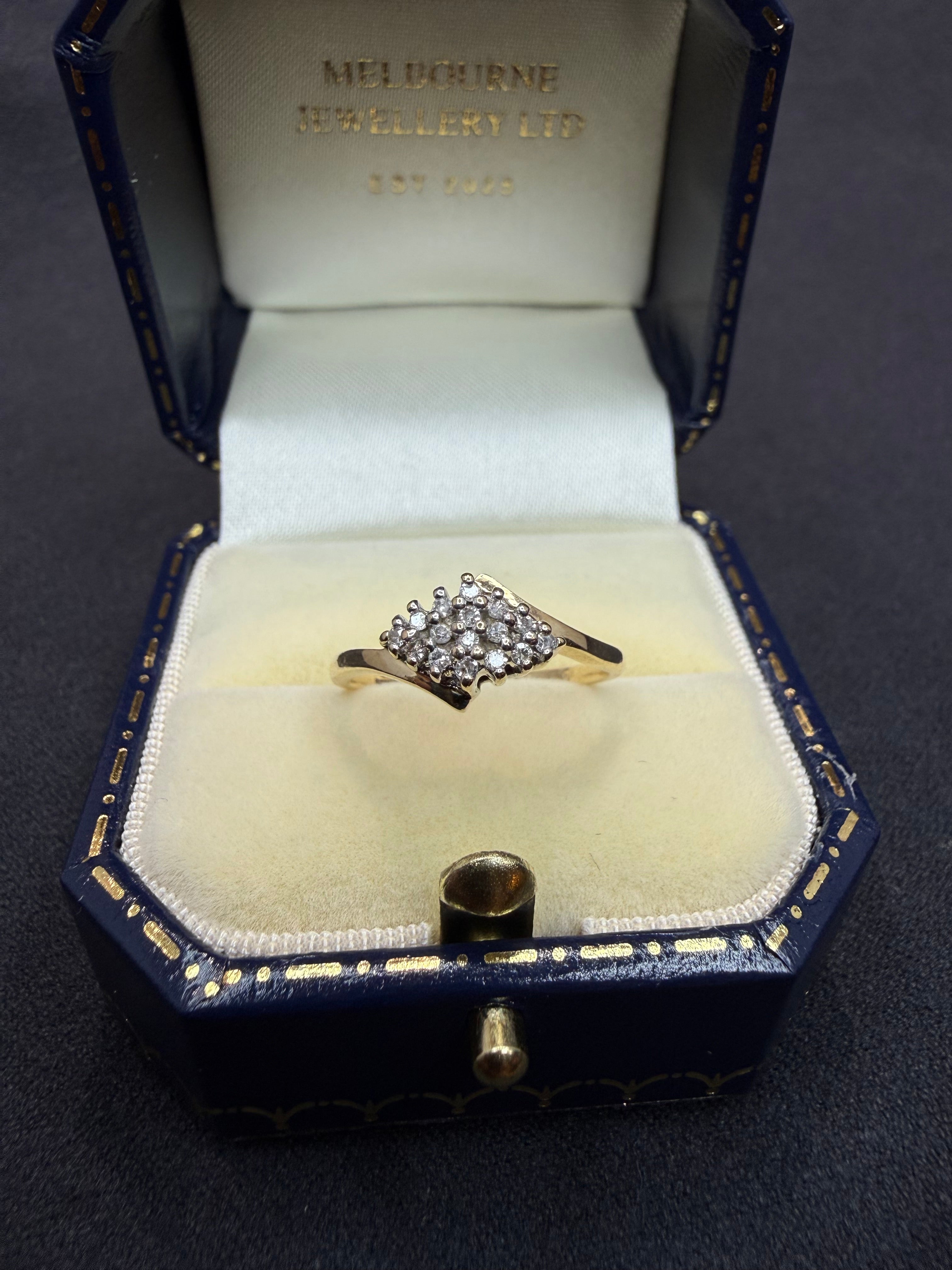 9ct Diamond Ring - Size I 1/2