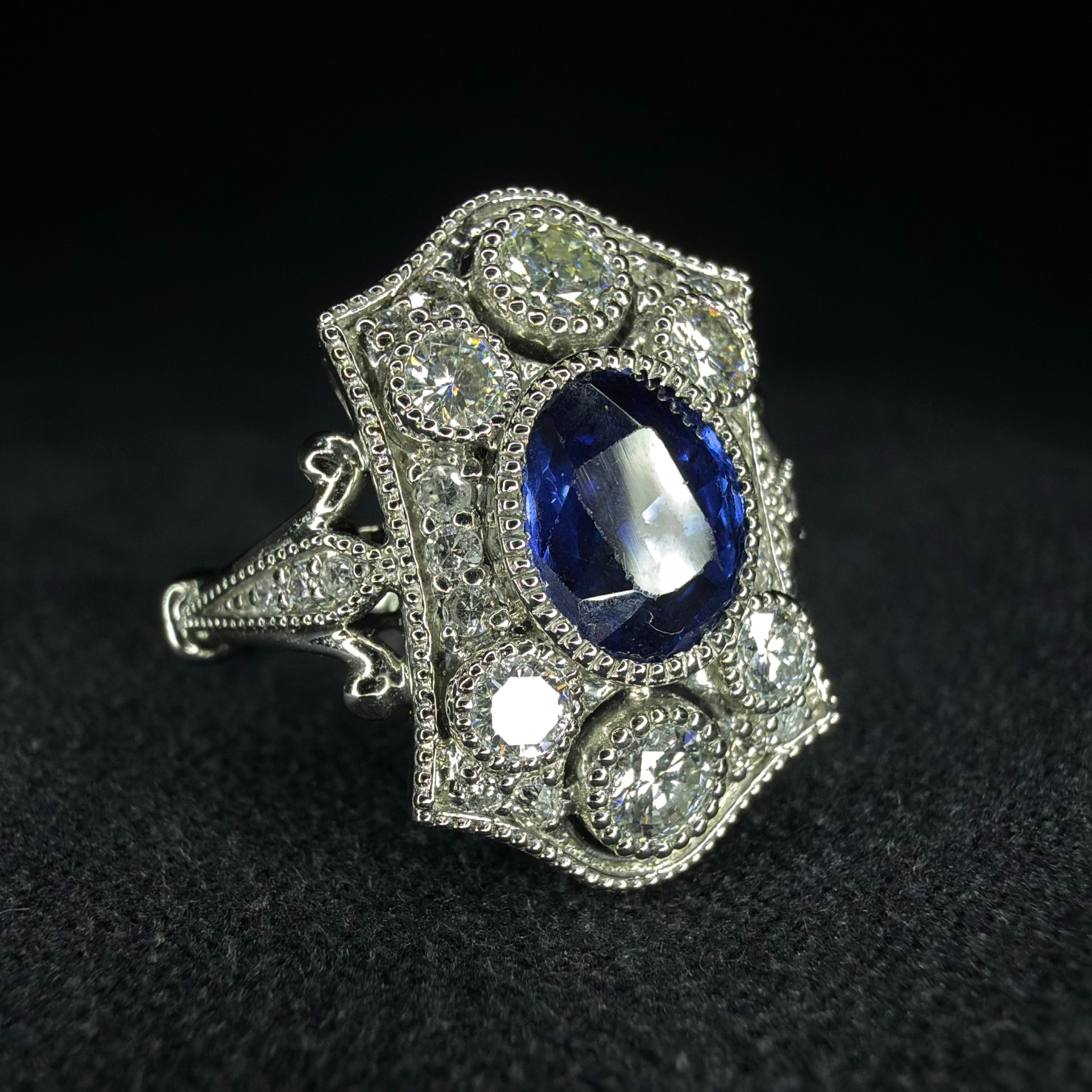 Platinum art deco style sapphire and diamond ring - Size L