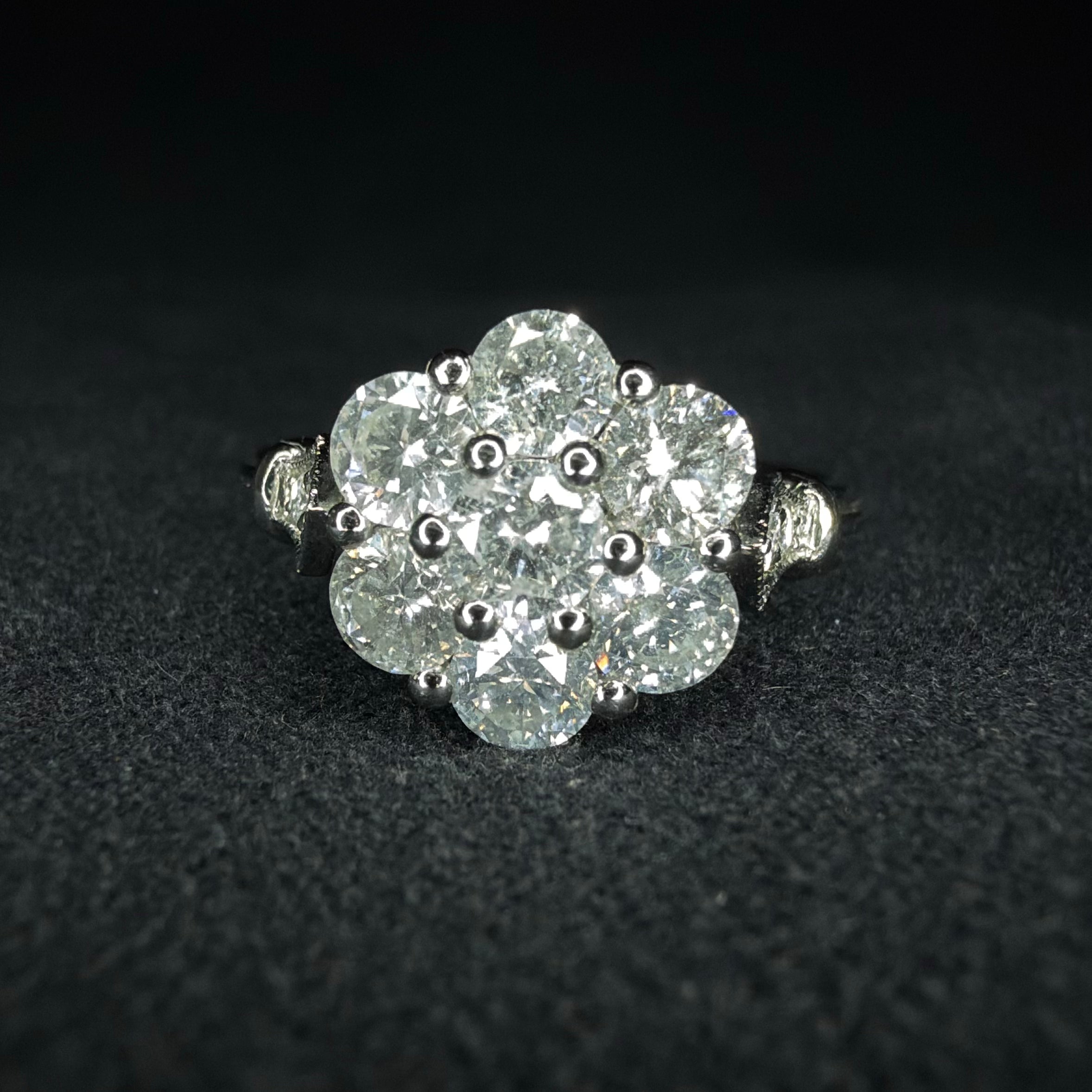 Plat 950 1.5ct diamond Daisy Ring - Size L 1/2