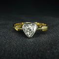 18ct Diamond heart and arrow ring - Size O