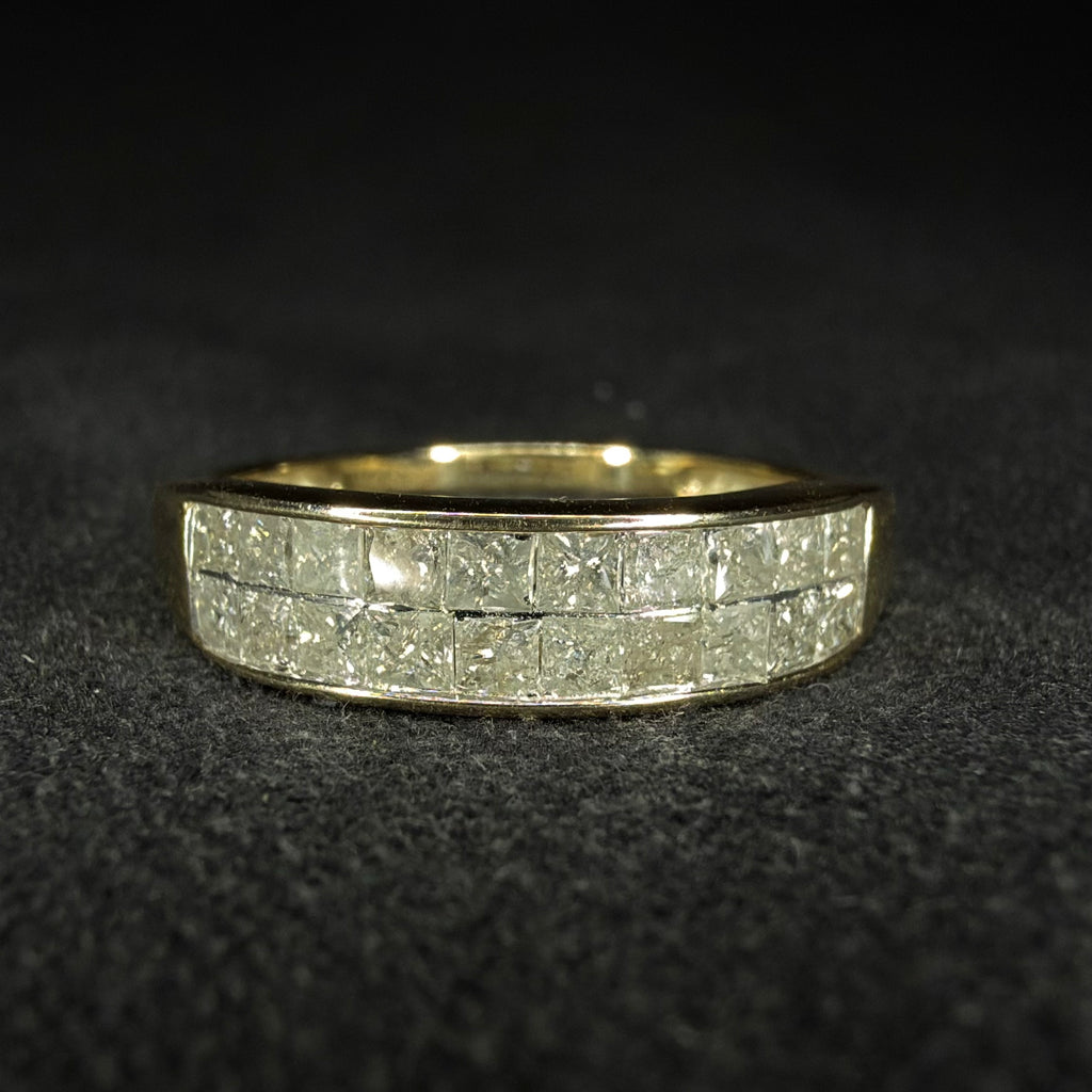 9ct Diamond Eternity Ring - Size P
