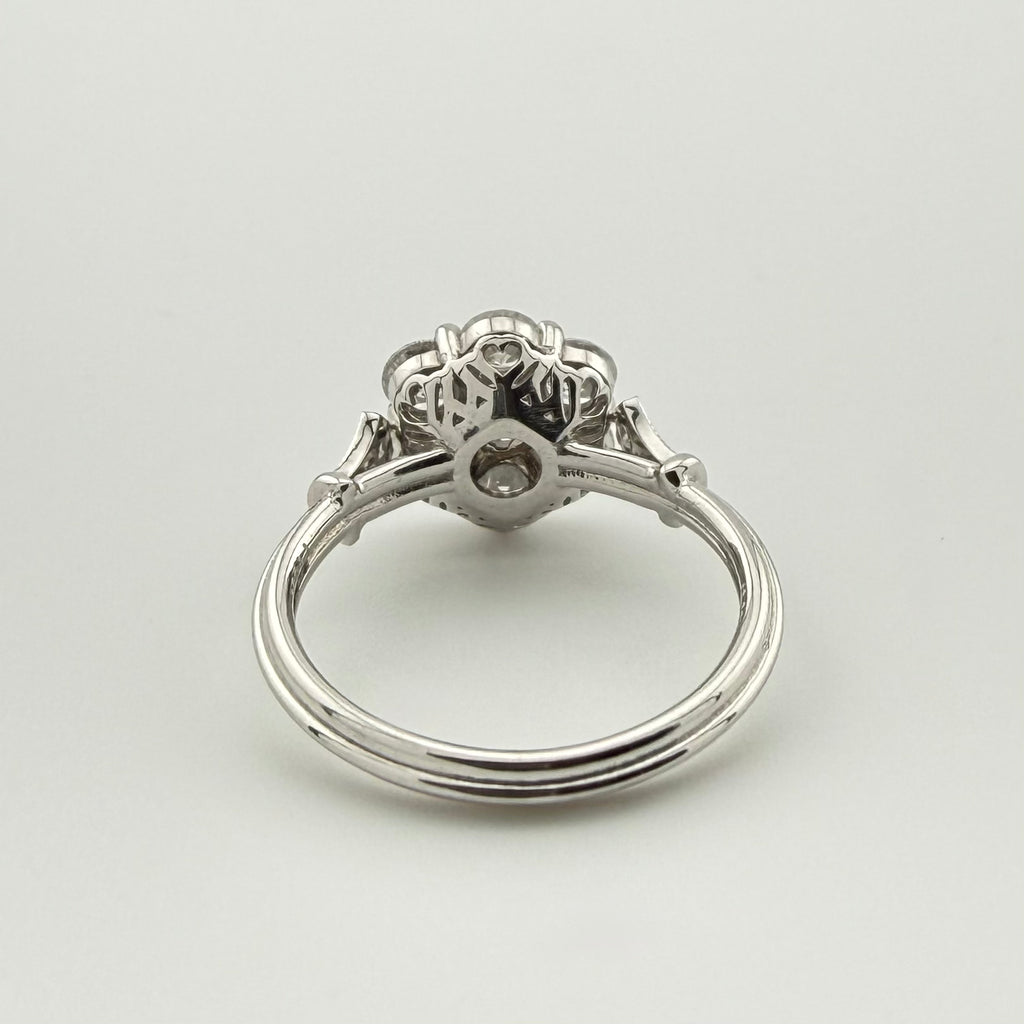 Plat 950 1.5ct diamond Daisy Ring - Size L 1/2