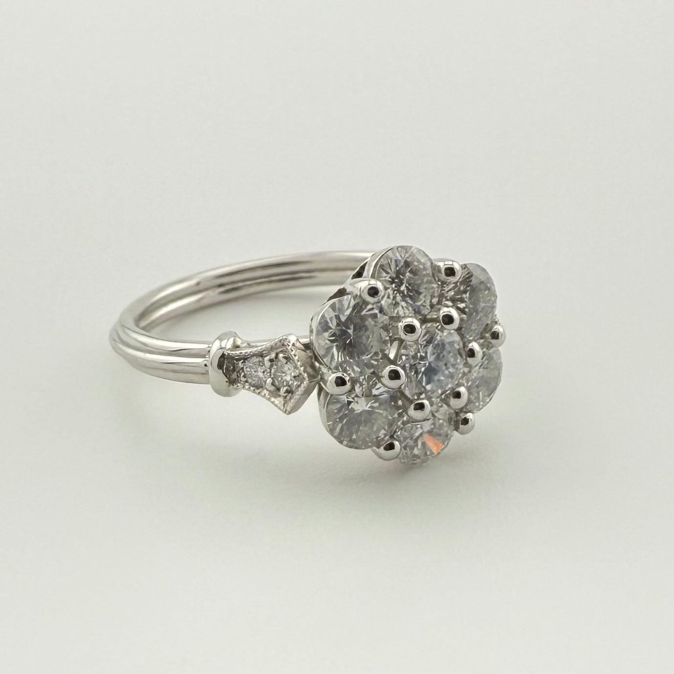 Plat 950 1.5ct diamond Daisy Ring - Size L 1/2