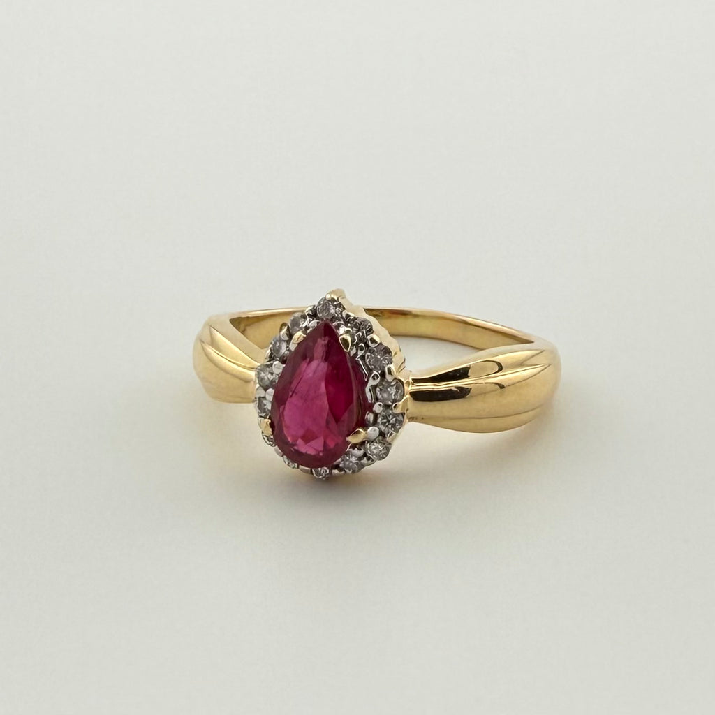 18ct Gold Burmese Ruby & Diamond Cluster Ring | Size L