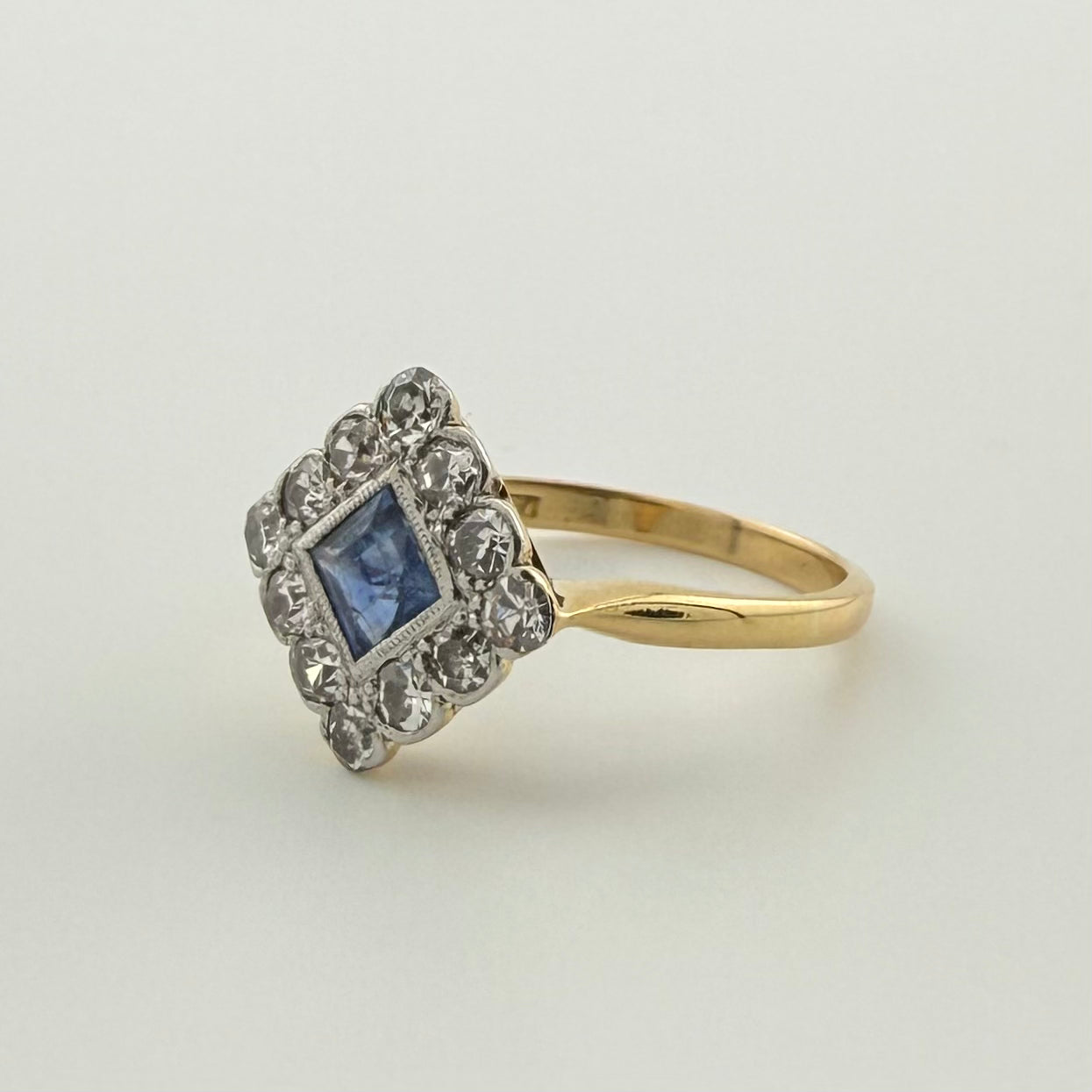 18ct Original Art Deco Natural Sapphire & Diamond Ring | Size L