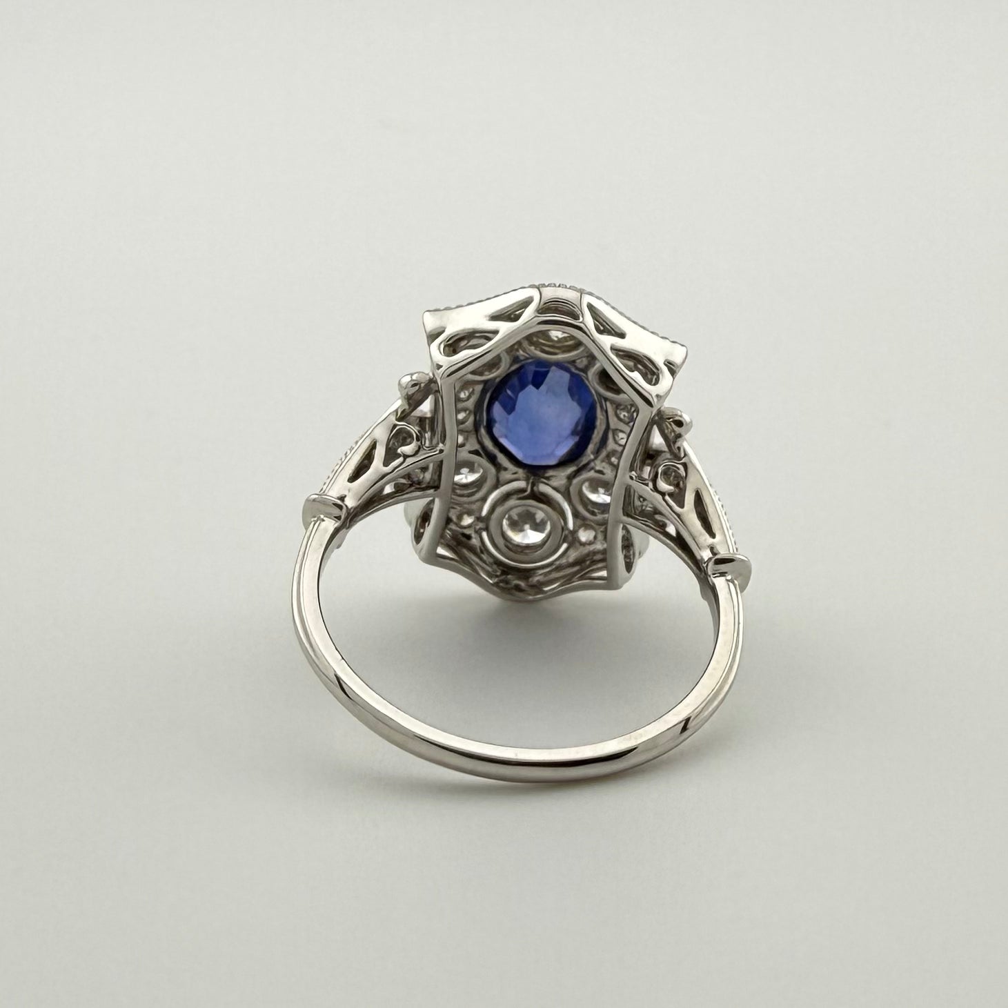 Platinum art deco style sapphire and diamond ring - Size L
