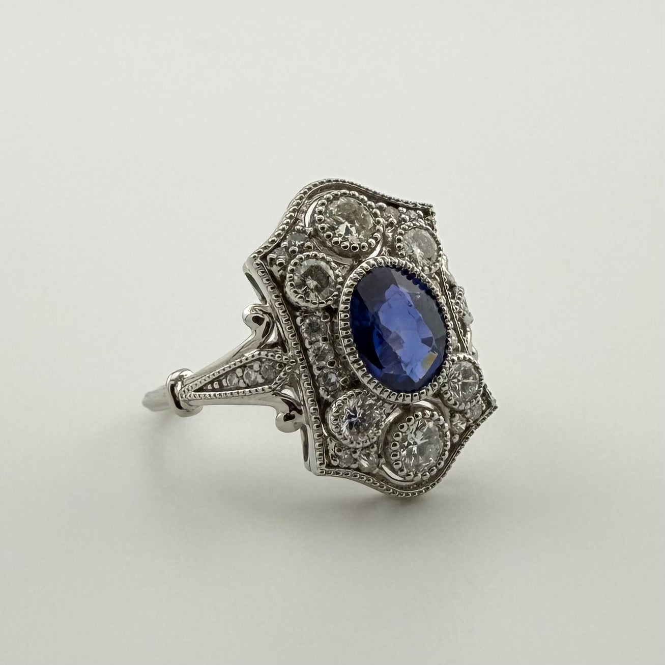 Platinum art deco style sapphire and diamond ring - Size L