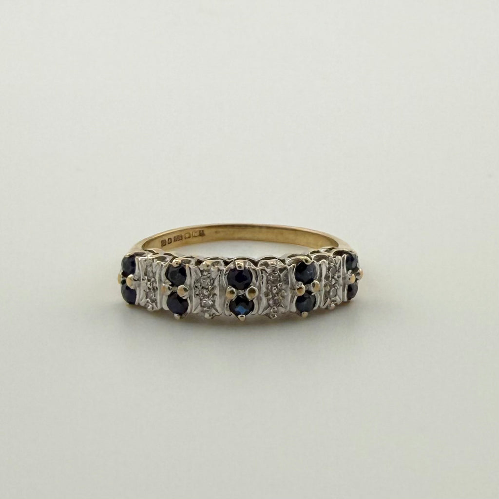 9ct Gold Diamond and Sapphire ring - size K 1/2