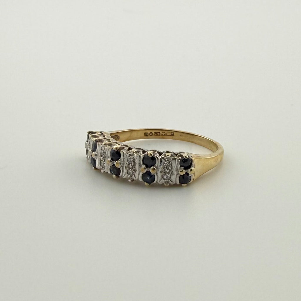 9ct Gold Diamond and Sapphire ring - size K 1/2