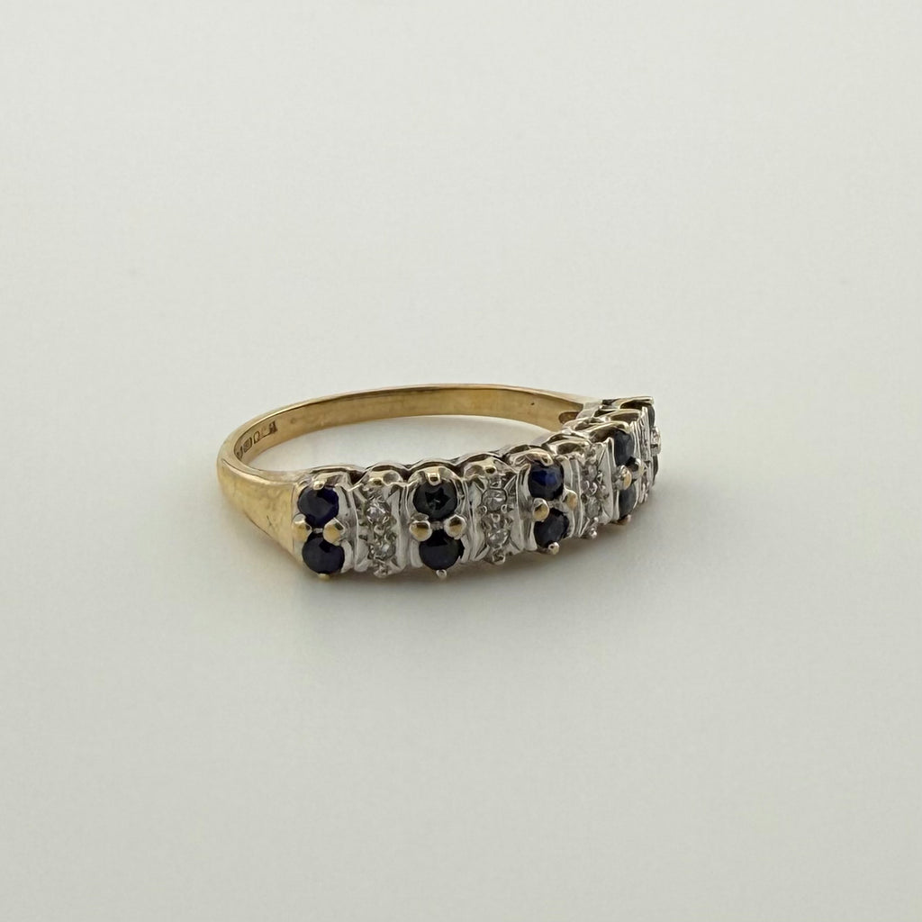9ct Gold Diamond and Sapphire ring - size K 1/2