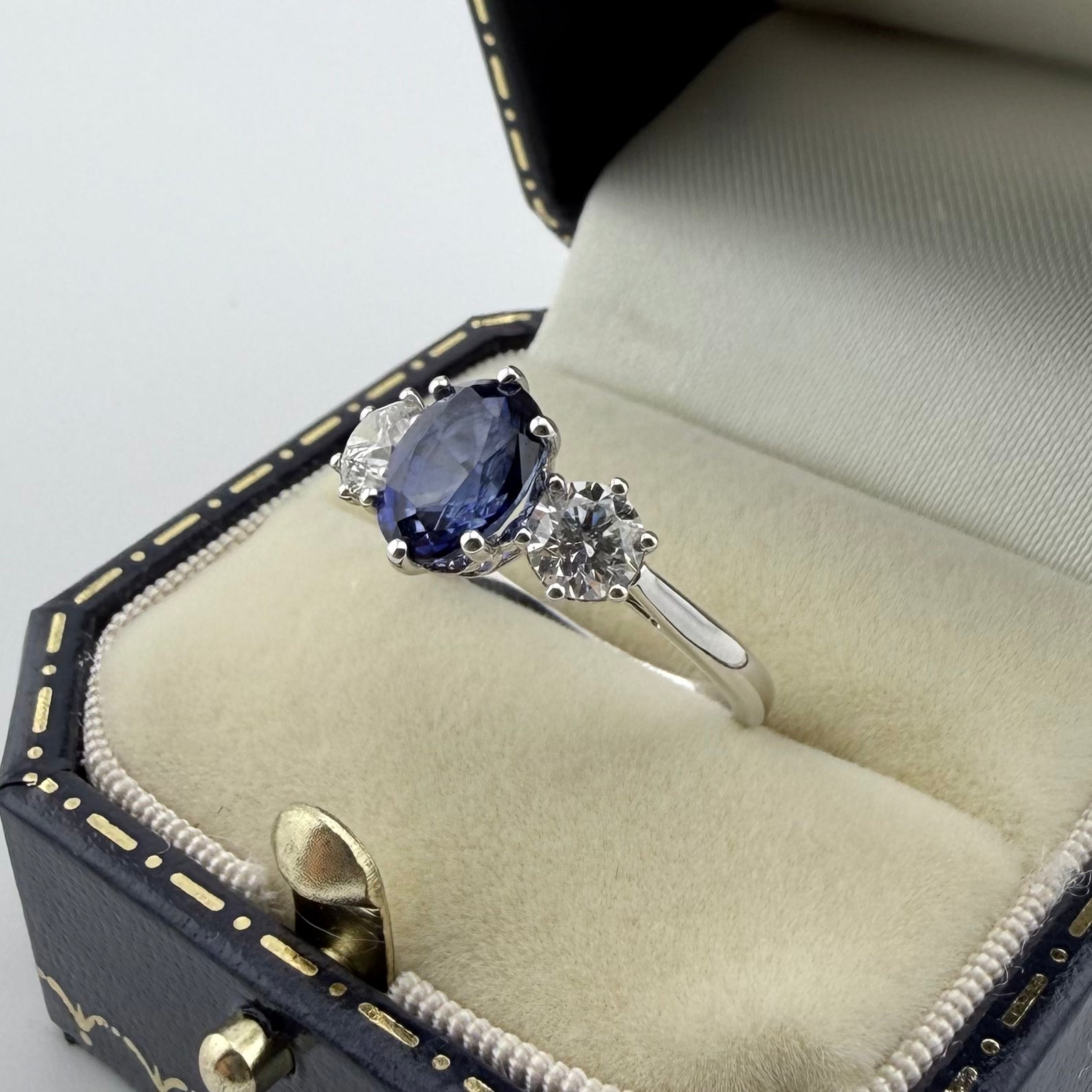 18ct Gold Natural Sapphire and Diamond Ring - Size M