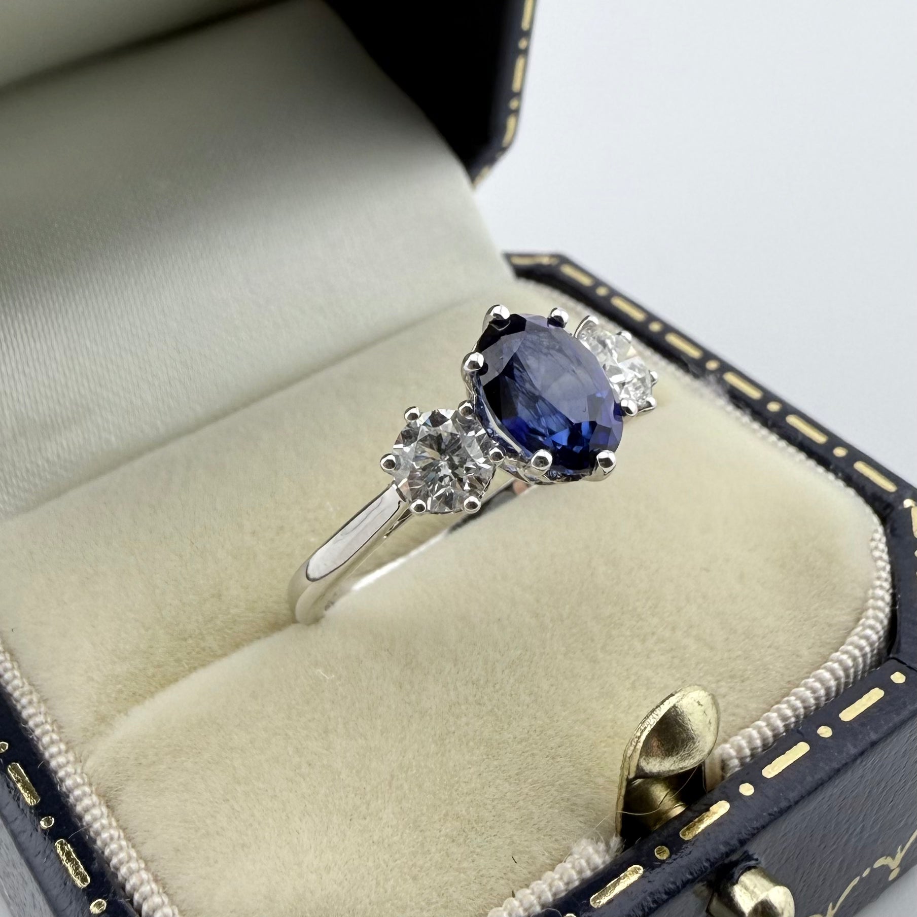 18ct Gold Natural Sapphire and Diamond Ring - Size M
