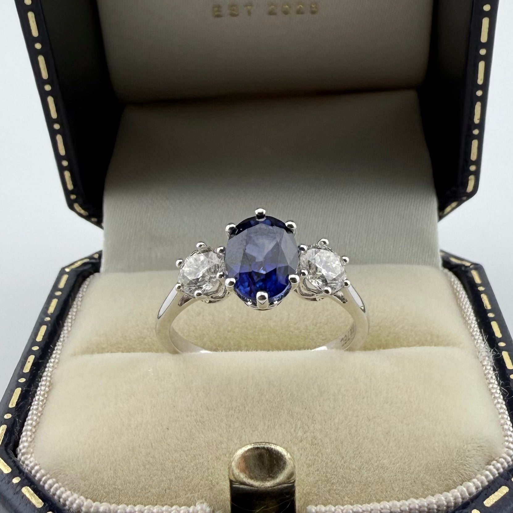 18ct Gold Natural Sapphire and Diamond Ring - Size M