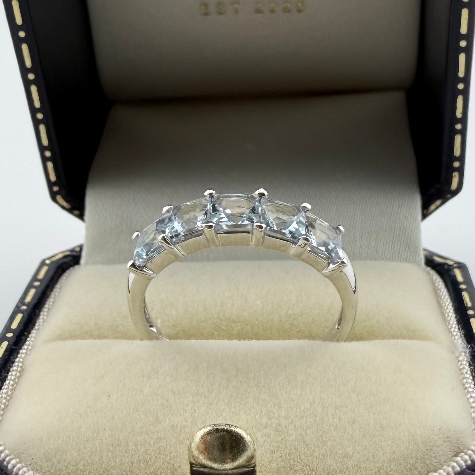 9ct White Gold Five-Stone Aquamarine Ring - Size Q