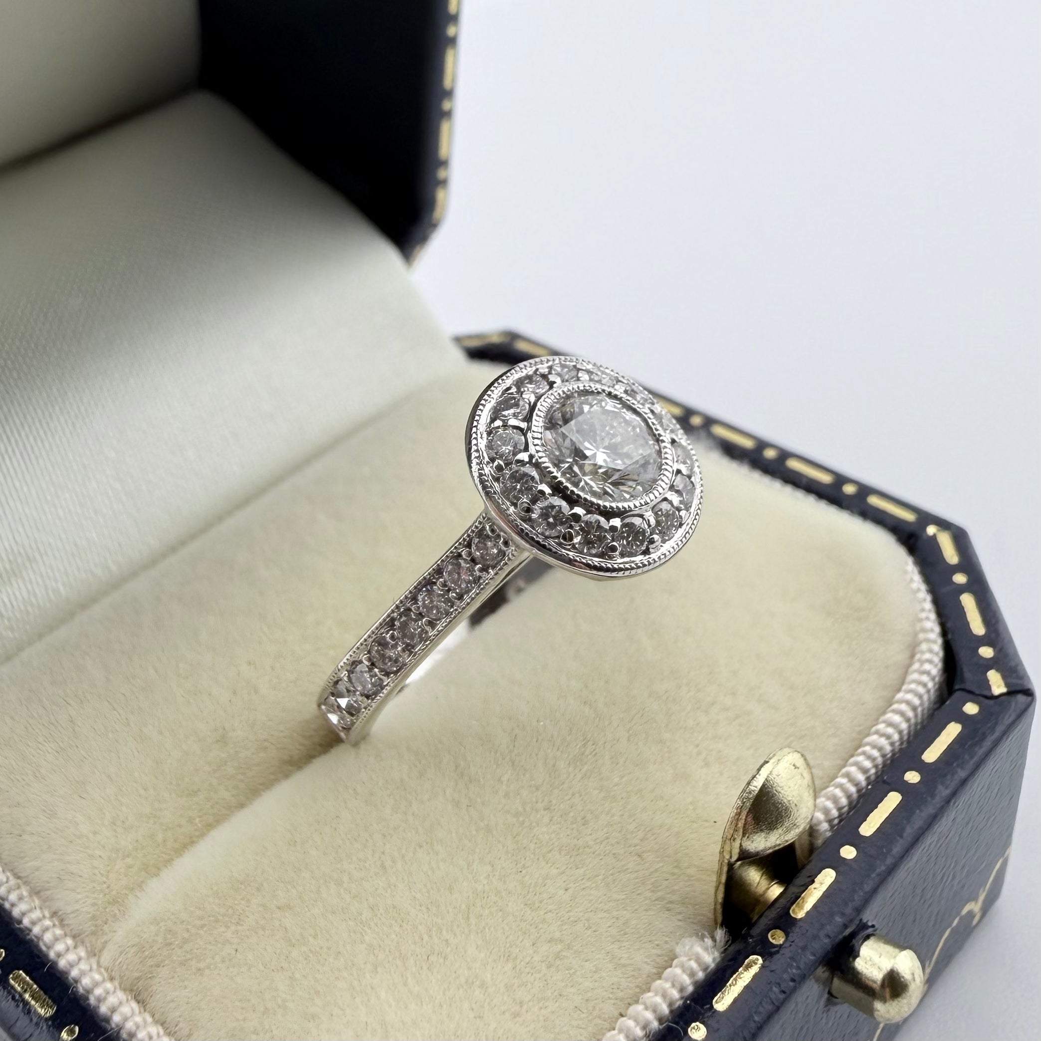 14k 1.10ct Diamond Daisy Ring - Size J